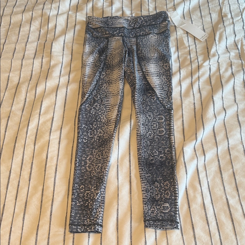 Varley Black & Silver SnakeSkin Leggings - Size 6/S